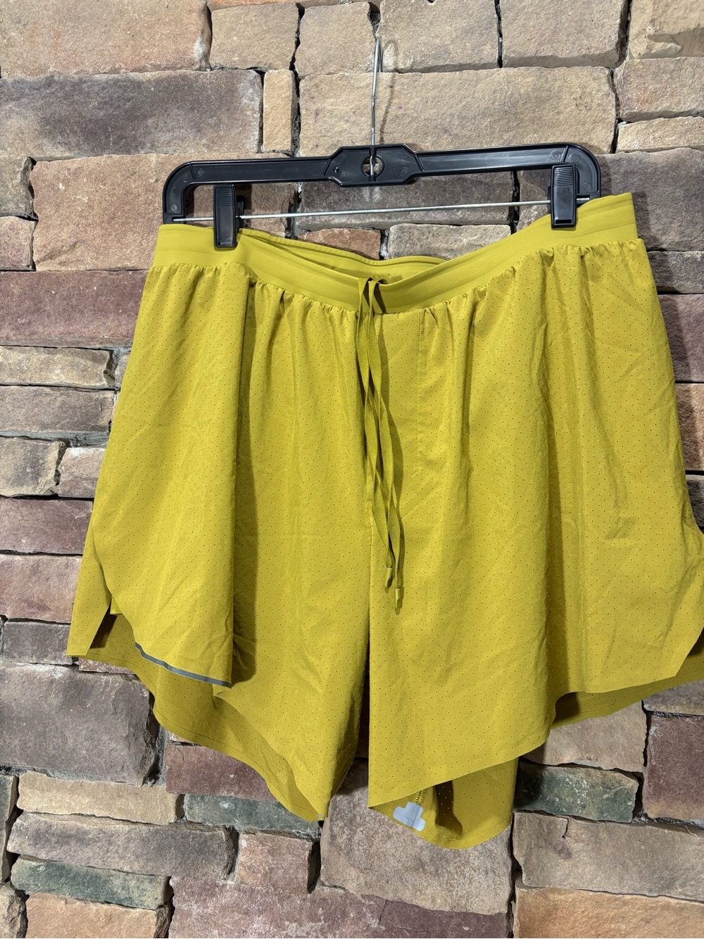 Lululemon Men”s Fast & Free Running Shorts XL